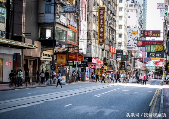港式茶餐厅蛋包火腿的做法_火腿蛋堡的做法大全_港式早餐火腿蛋