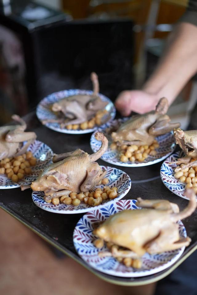 喀什饭店里喝的茶_喀什市茶餐厅哪家好_喀什茶馆都有什么茶