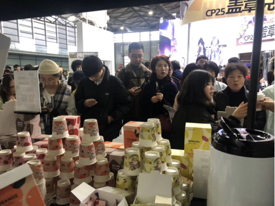 花样年华咖啡厅片段_花式咖啡店中文版破解版_花样男团咖啡馆是啥游戏